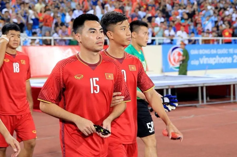 cau thu duc huy sinh nam bao nhieu